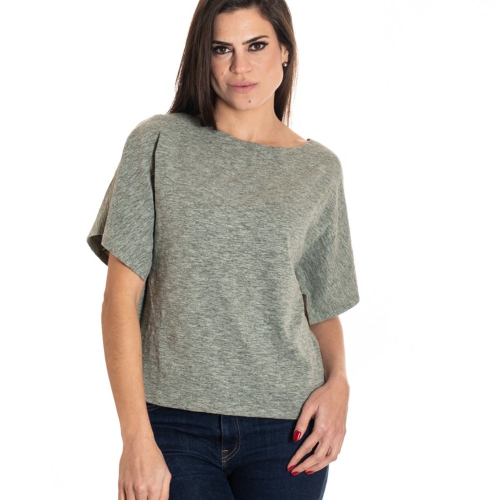 VECCELI Italy Women's Milano Luxe Bella Bella Top Fashion Tee